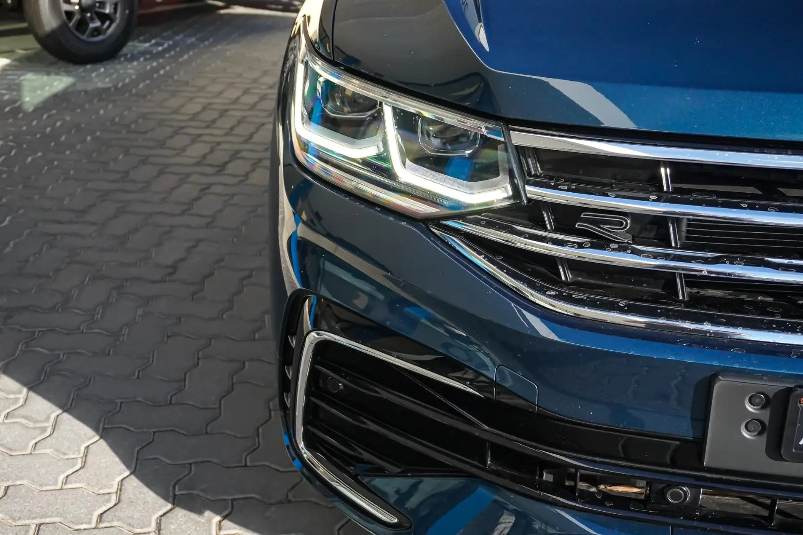 2022 Volkswagen Tiguan Gallery Image 13