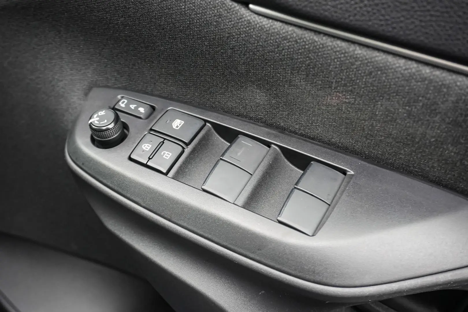 2021 Toyota Yaris Cross Gallery Image 17
