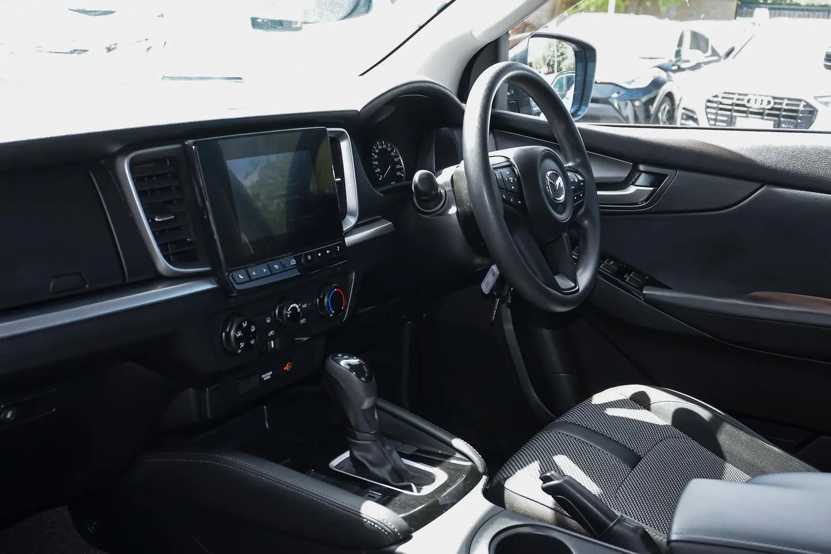 2020 Mazda BT-50 Gallery Image 9