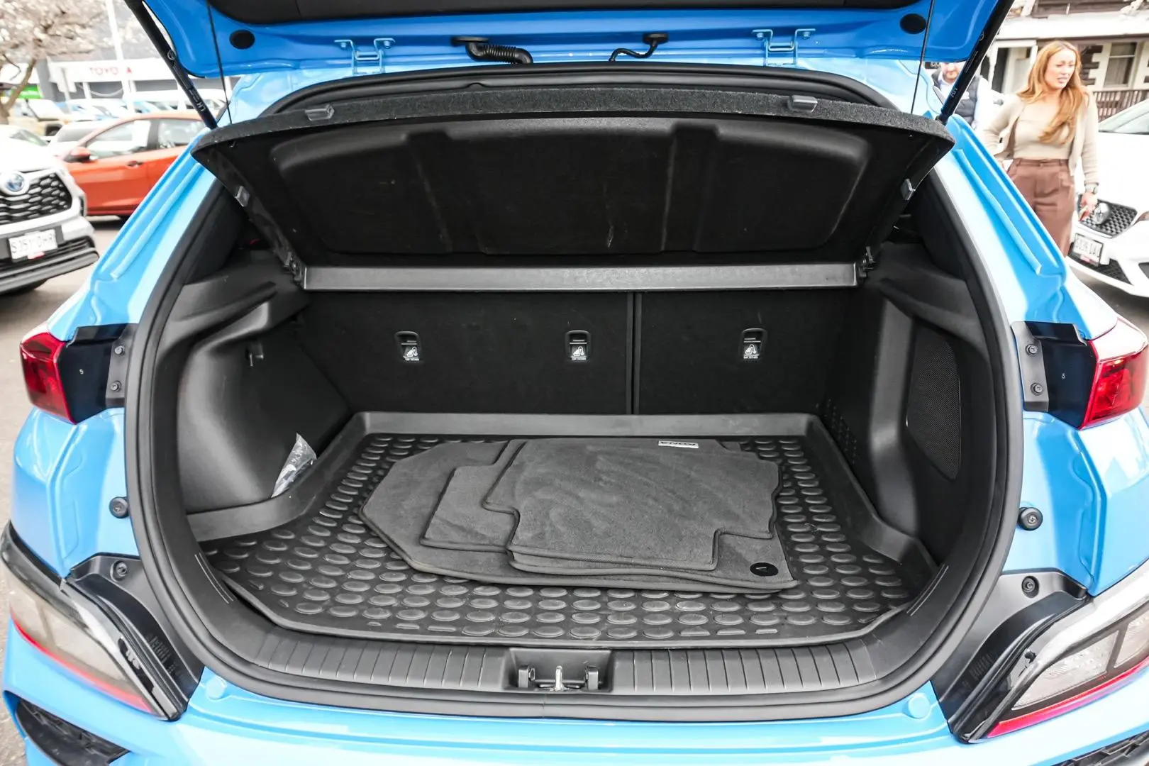 2021 Hyundai Kona Gallery Image 11