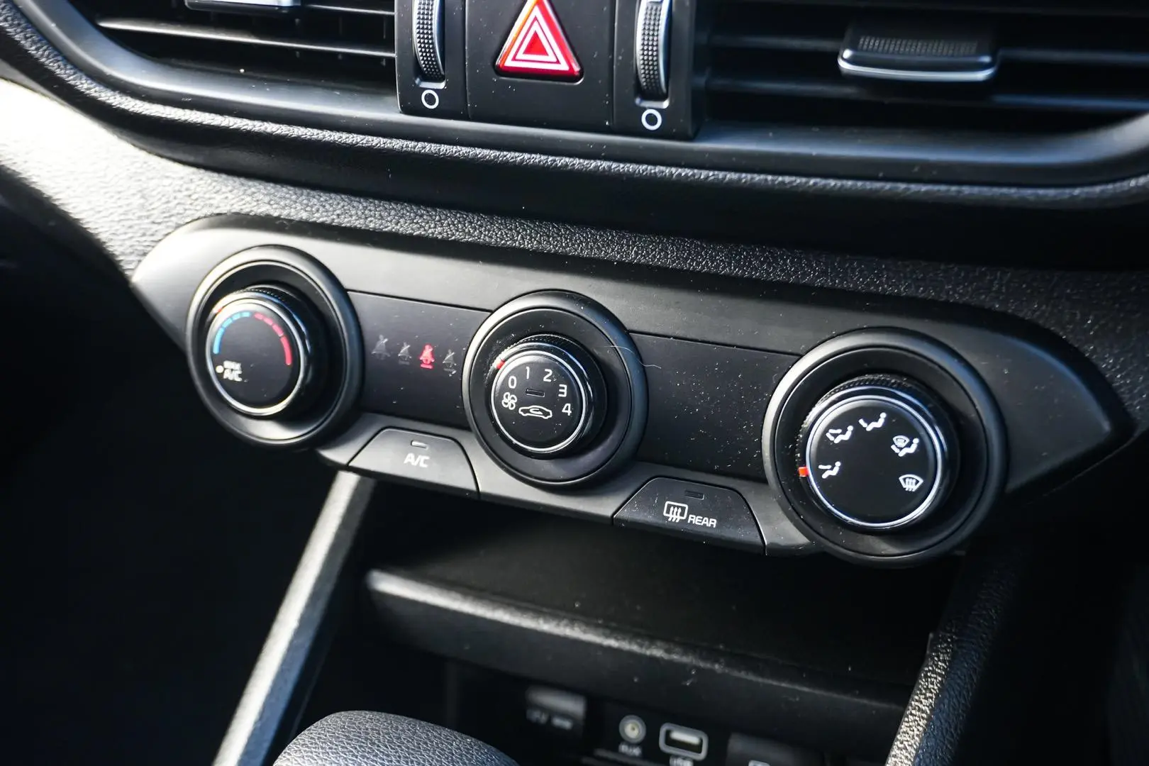 2020 Kia Cerato Gallery Image 22