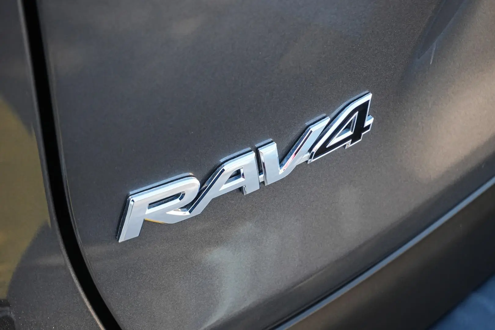 2022 Toyota RAV4 Gallery Image 9