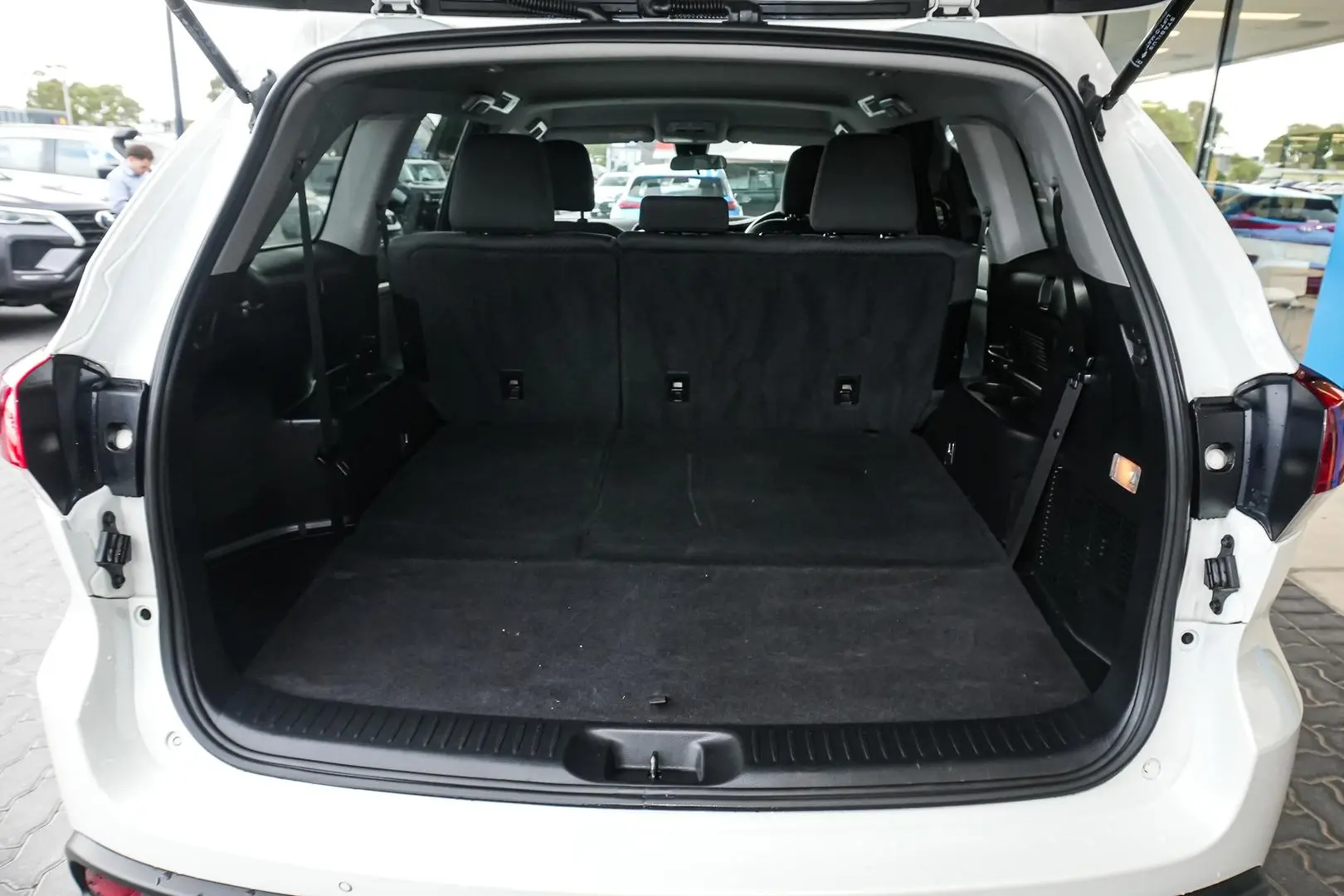 2019 Toyota Kluger Gallery Image 11