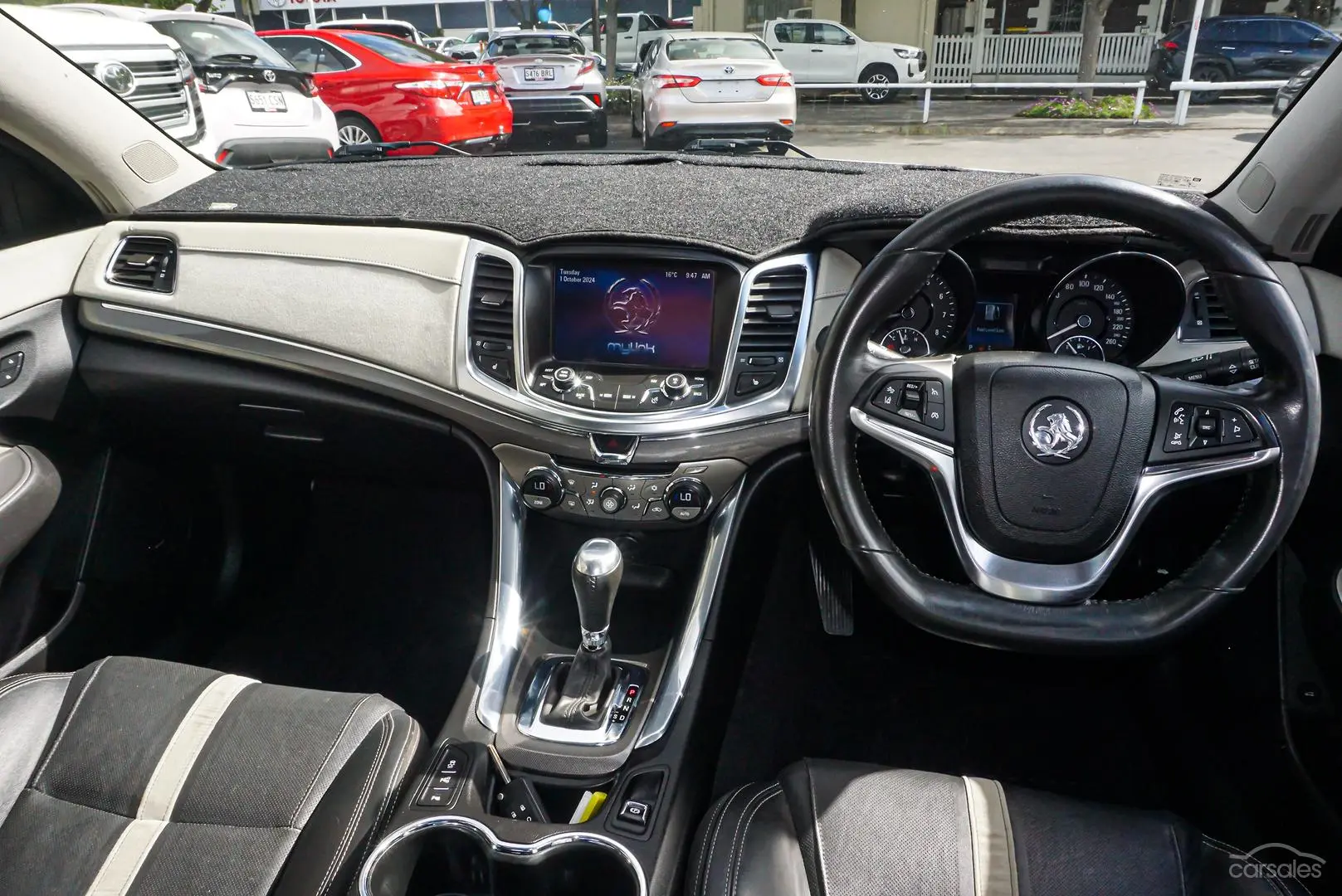 2014 Holden Caprice Image 9