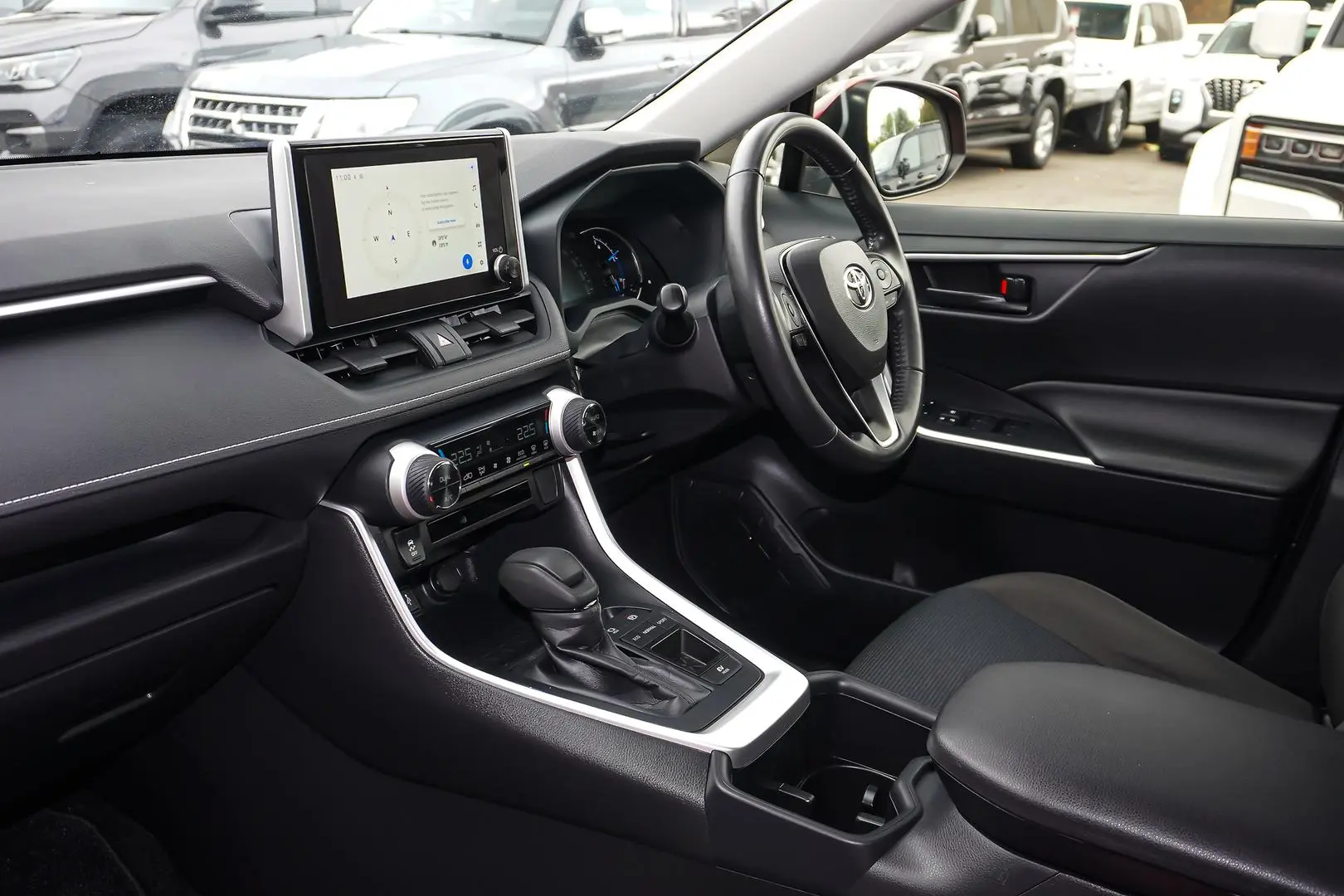 2024 Toyota RAV4 Gallery Image 10