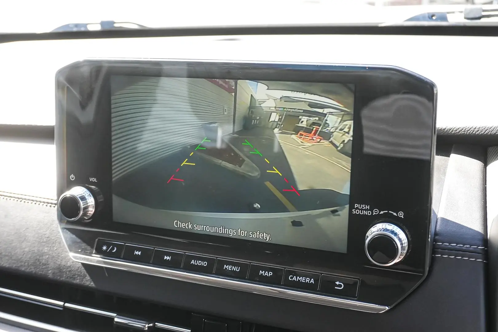 2022 Mitsubishi Outlander Gallery Image 23