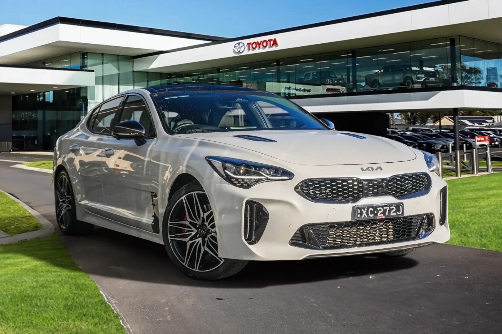 2022 Kia Stinger Image