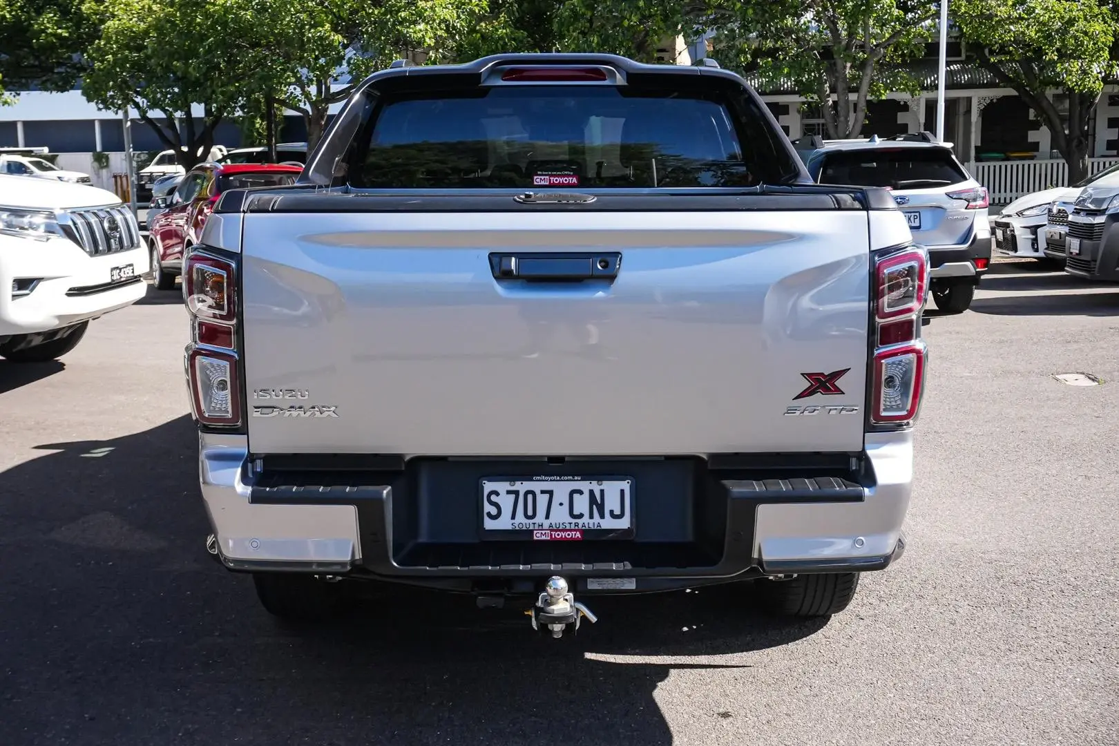 2021 Isuzu D-MAX Gallery Image 6
