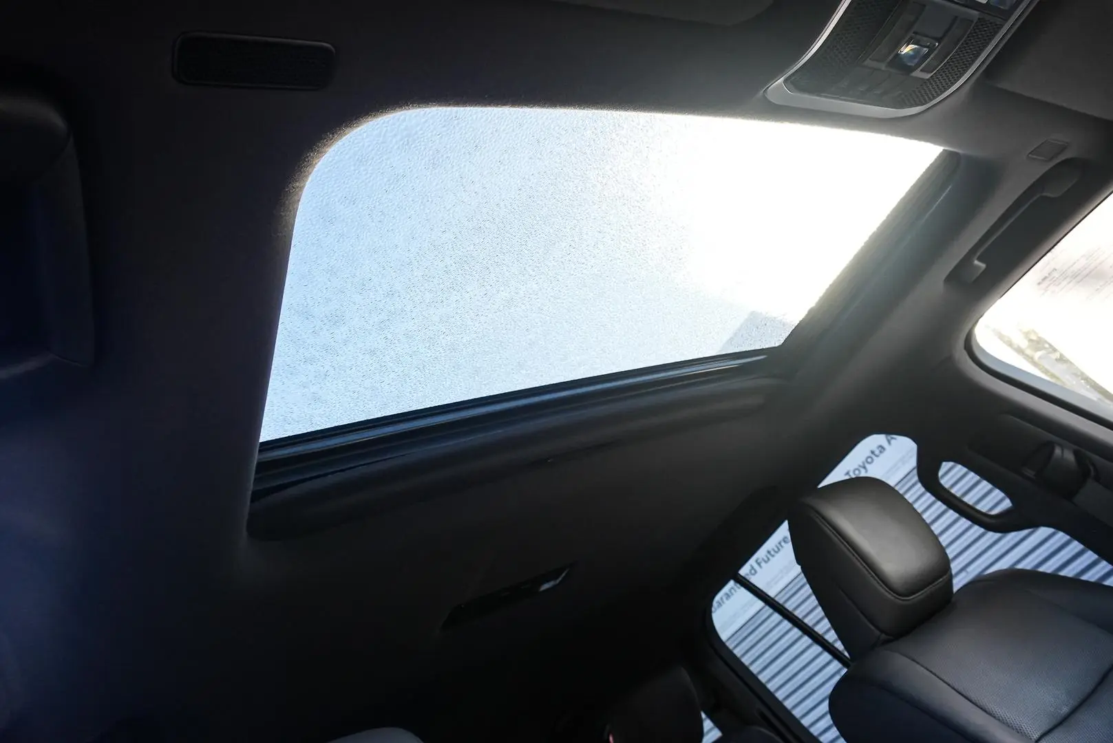 2021 Toyota Landcruiser Gallery Image 21