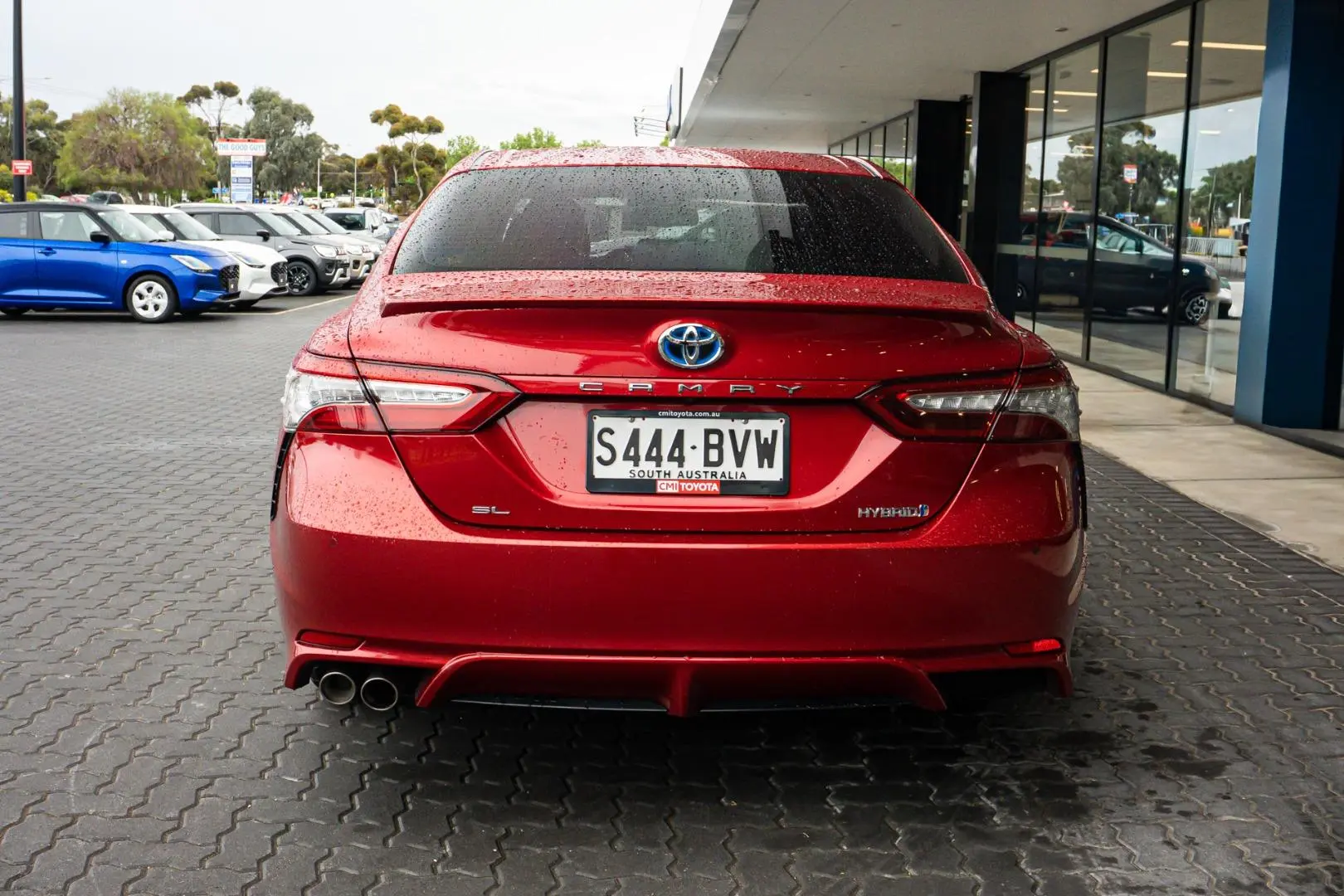 2018 Toyota Camry Gallery Image 6