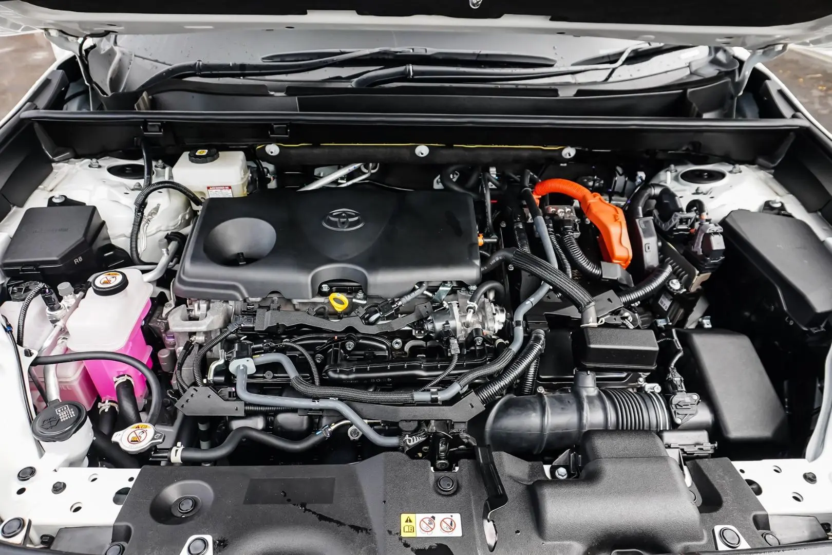 2022 Toyota RAV4 Gallery Image 25
