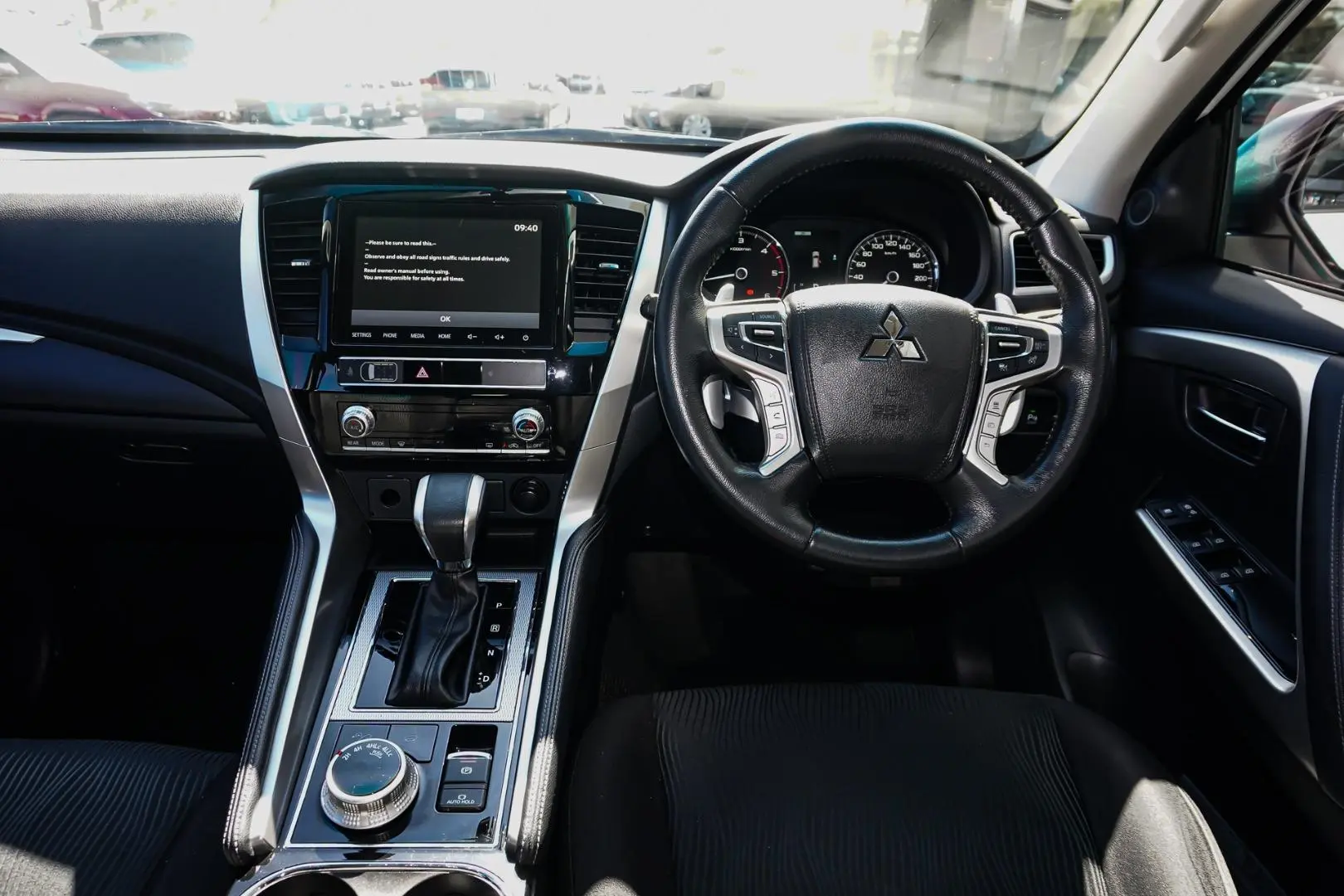 2021 Mitsubishi Pajero Sport Gallery Image 9