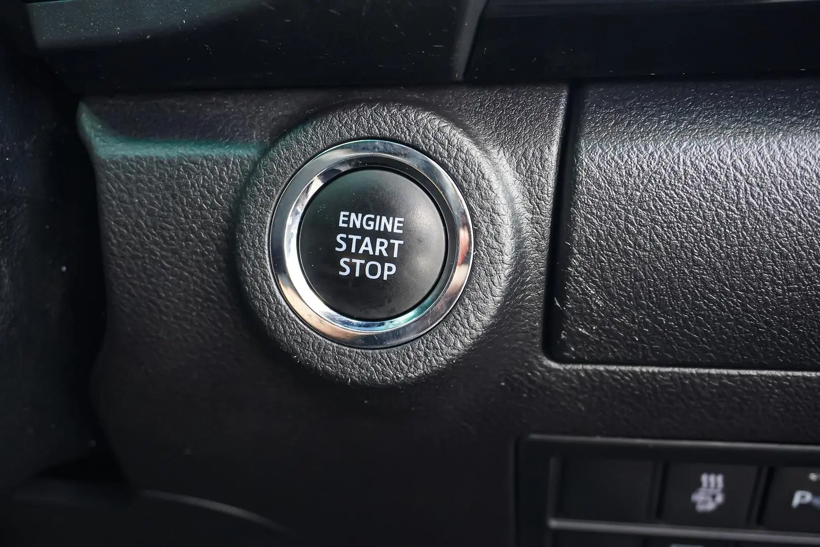 2022 Toyota Hilux Gallery Image 24