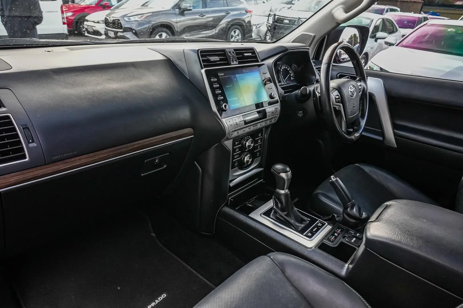2021 Toyota Landcruiser Prado Gallery Image 10