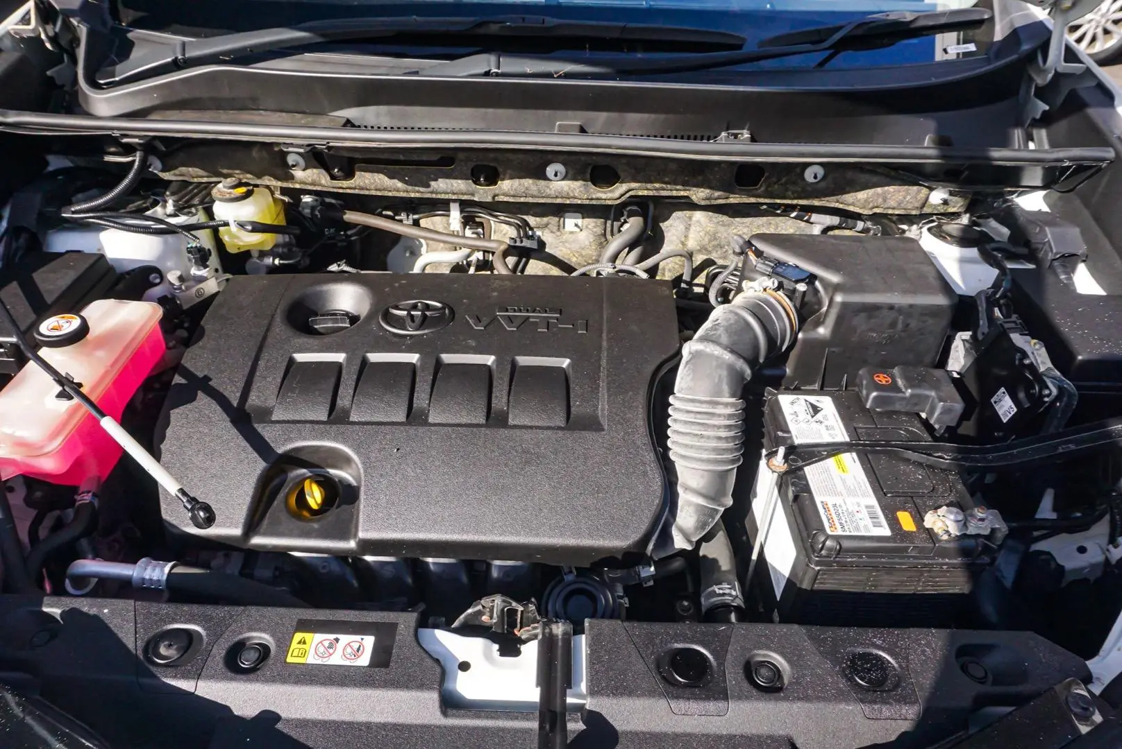 2018 Toyota RAV4 Gallery Image 22