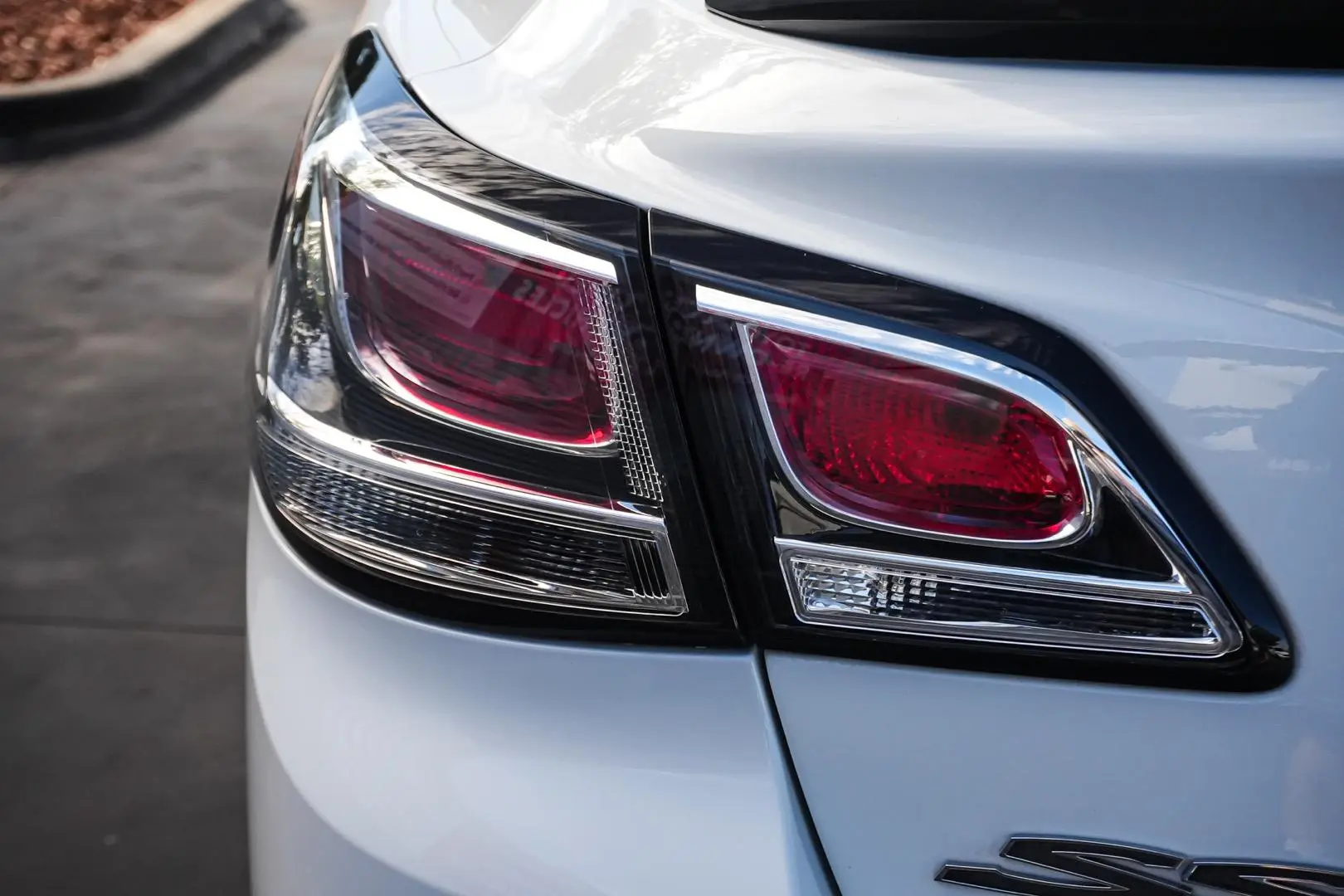 2017 Holden Commodore Gallery Image 12