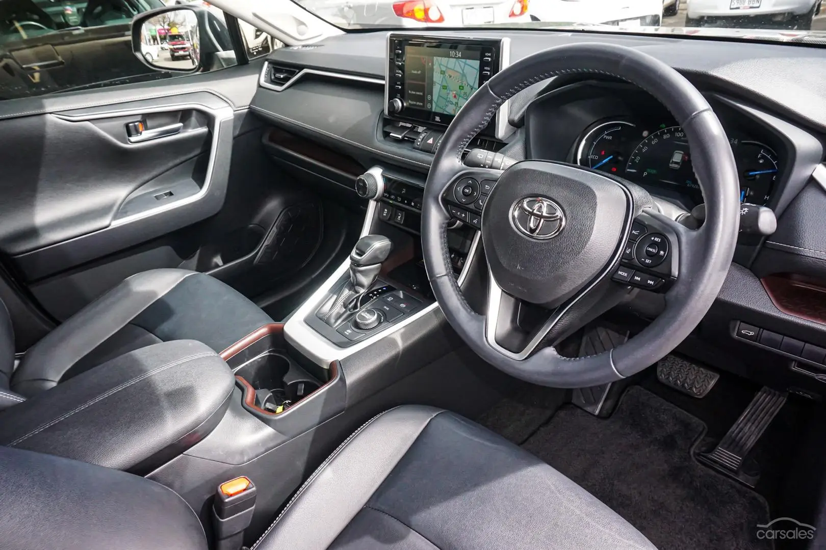 2020 Toyota RAV4 Image 7