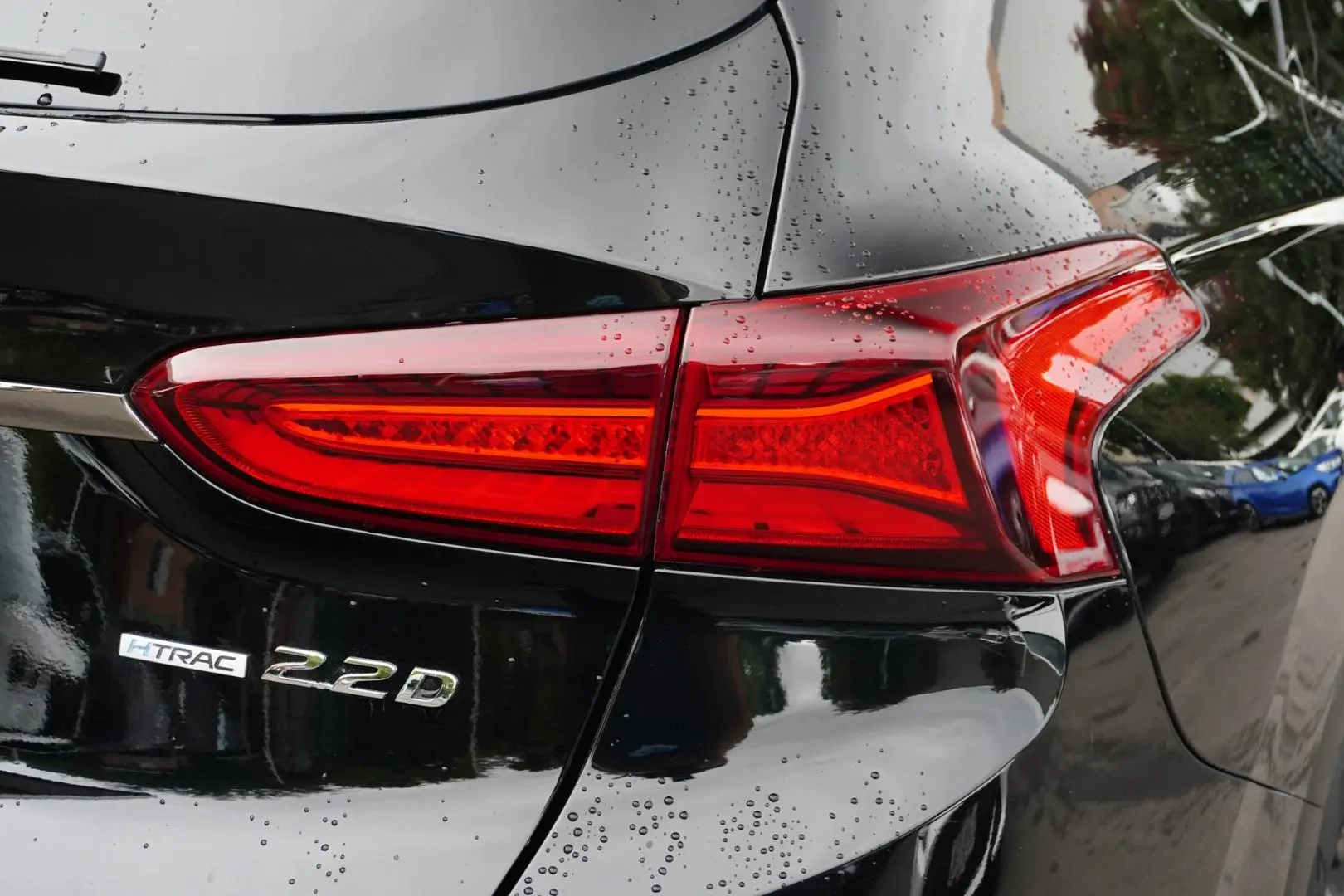 2018 Hyundai Santa Fe Gallery Image 13