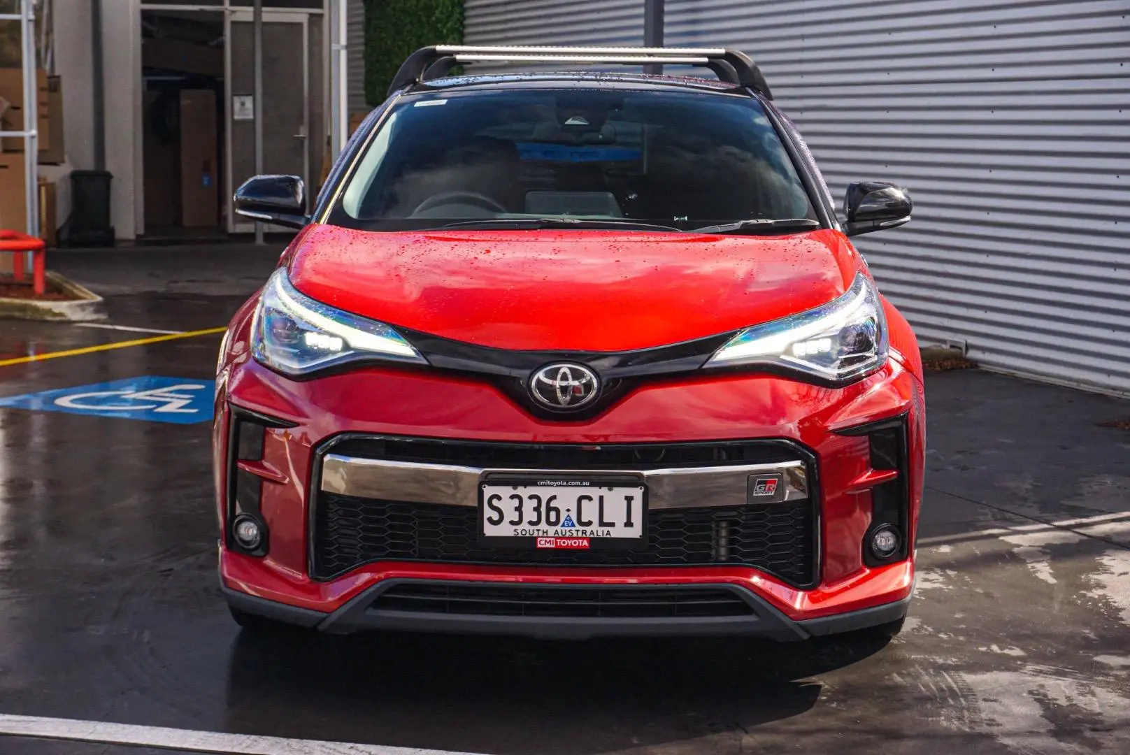 2021 Toyota C-HR Gallery Image 5