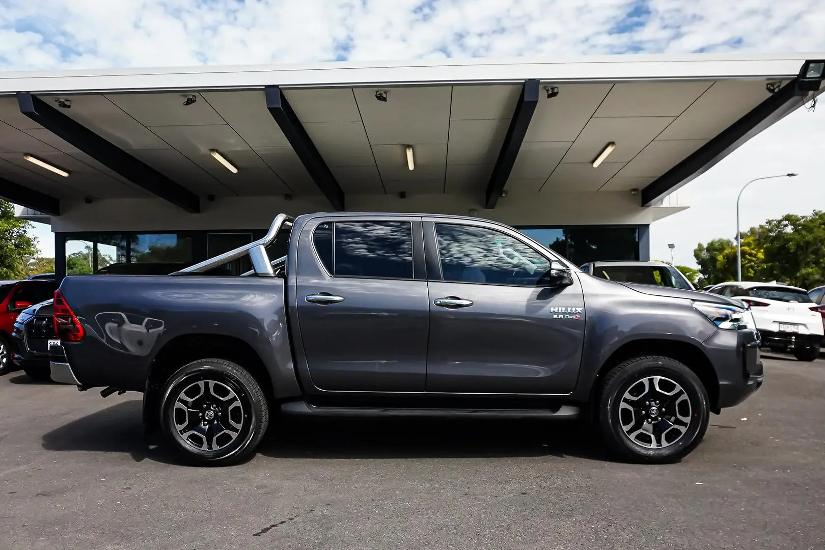 2023 Toyota Hilux Gallery Image 4