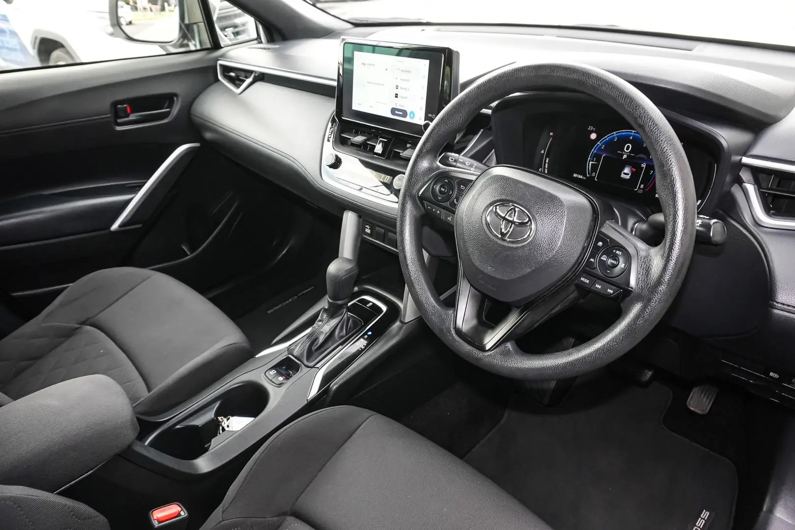 2022 Toyota Corolla Cross Gallery Image 7