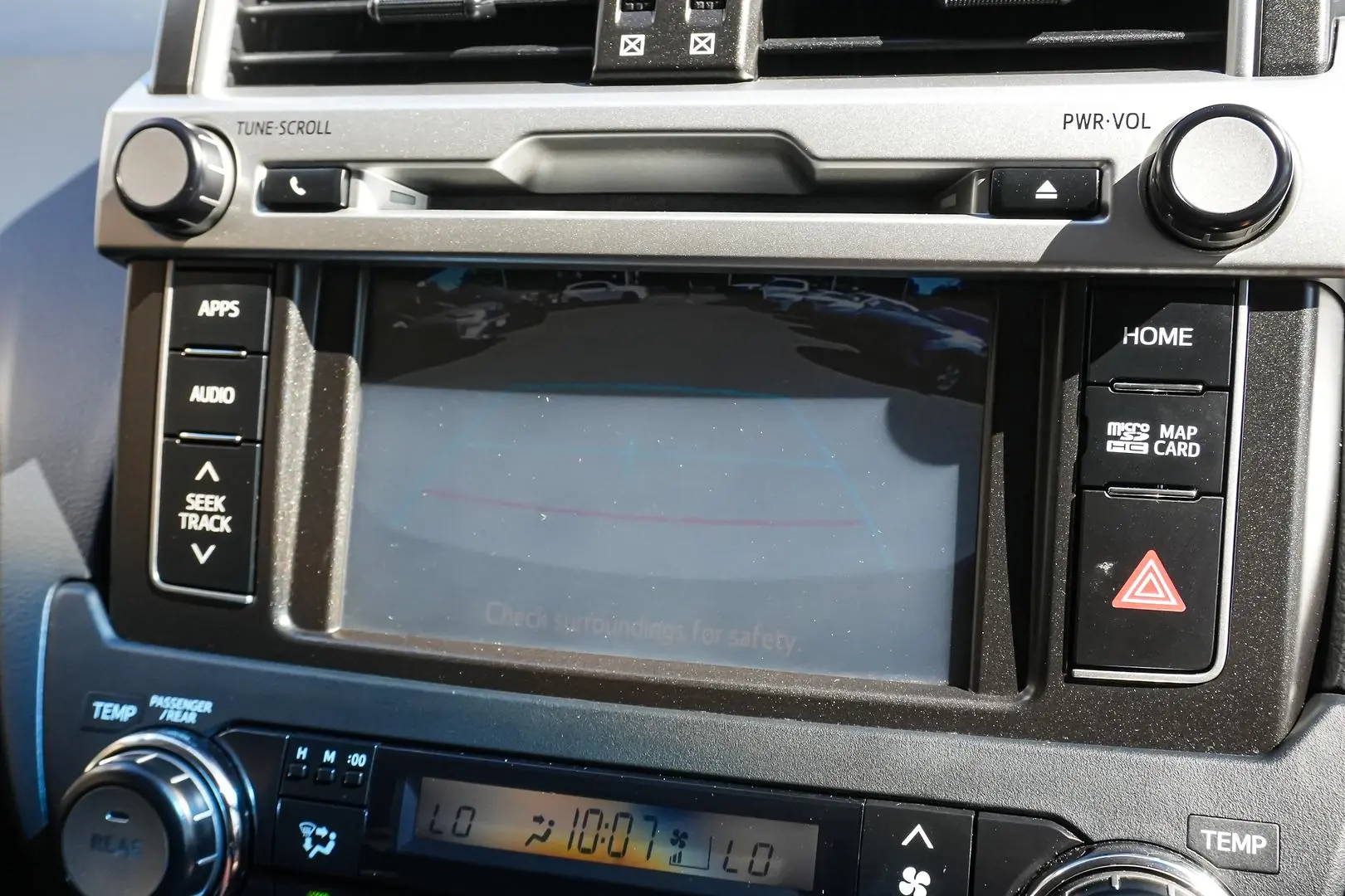 2016 Toyota Landcruiser Prado Gallery Image 21