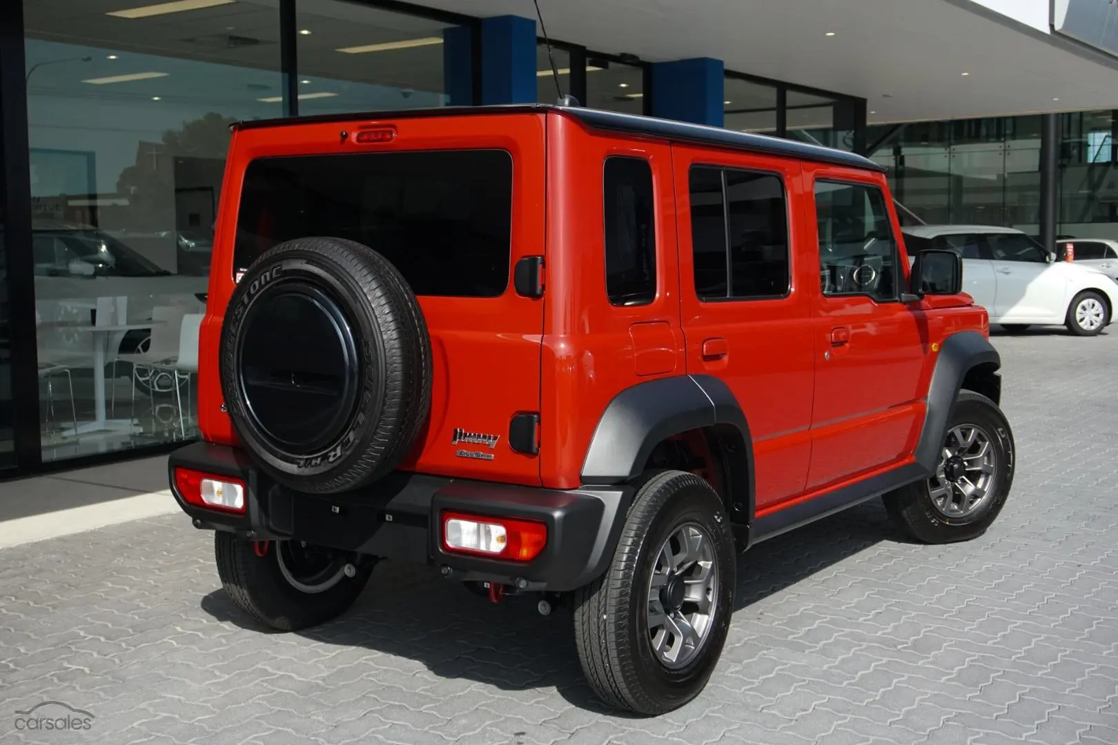 2023 Suzuki Jimny Image 2