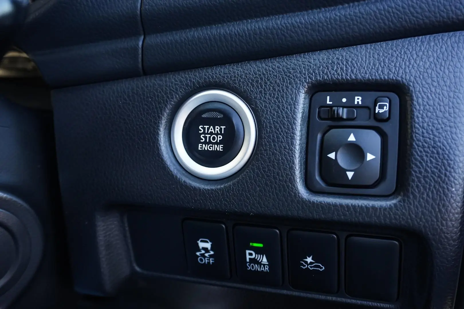 2020 Mitsubishi Pajero Sport Gallery Image 22