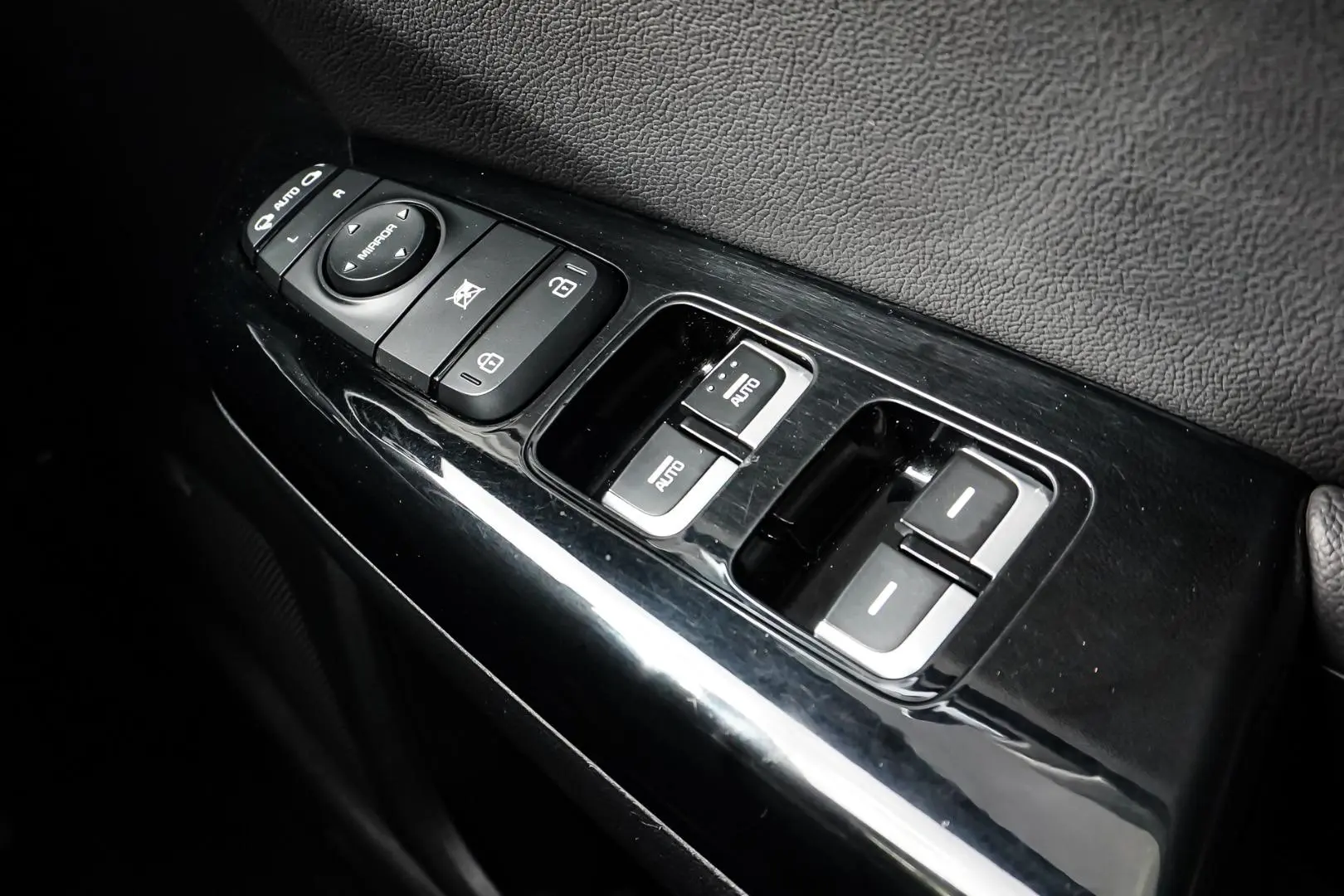 2021 Kia Sportage Gallery Image 23