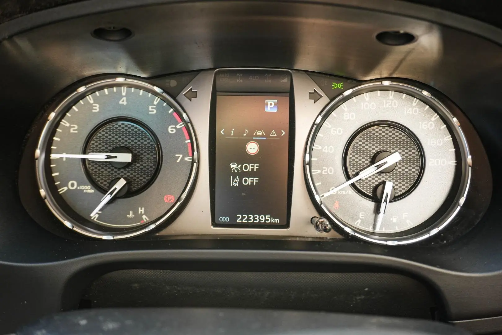 2022 Toyota Hilux Gallery Image 14