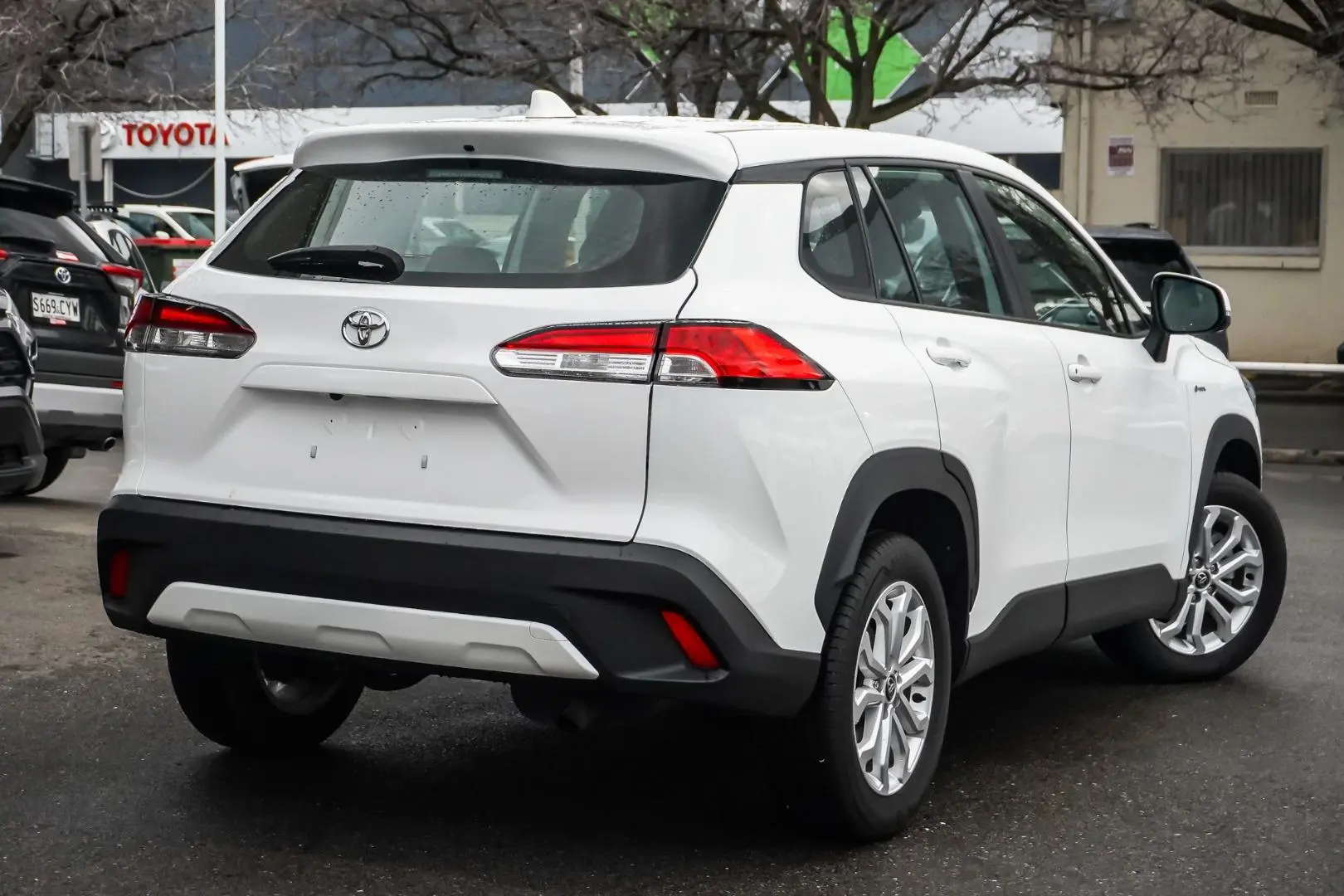 2025 Toyota Corolla Cross Gallery Image 3