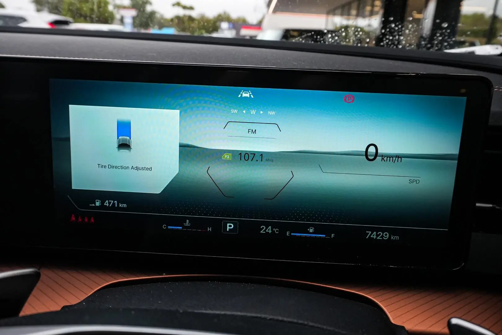 2024 KGM SsangYong Torres Gallery Image 17