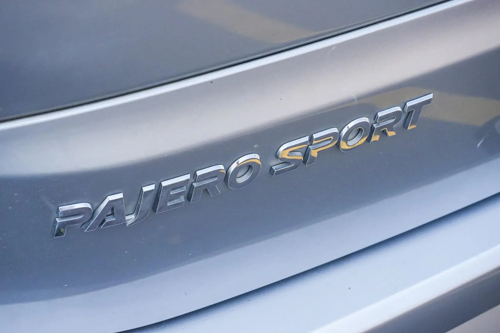 2020 Mitsubishi Pajero Sport Gallery Image 14