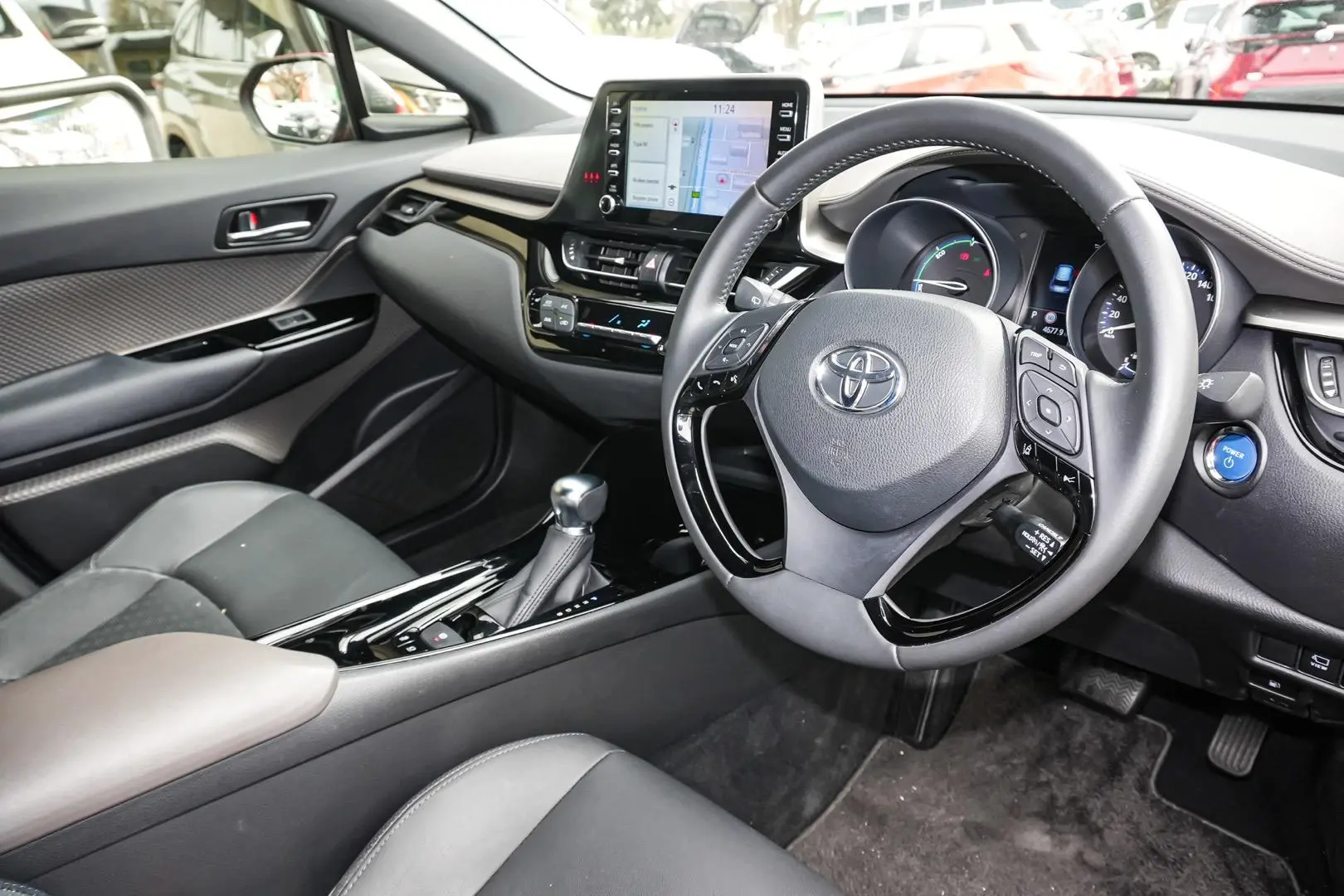 2021 Toyota C-HR Gallery Image 7