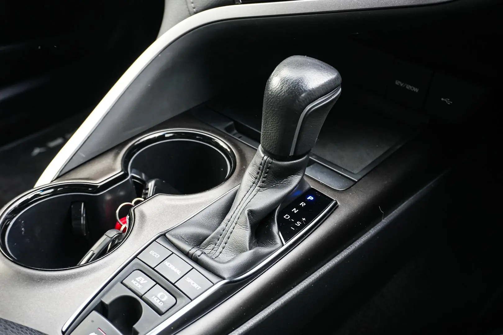 2022 Toyota Camry Gallery Image 19