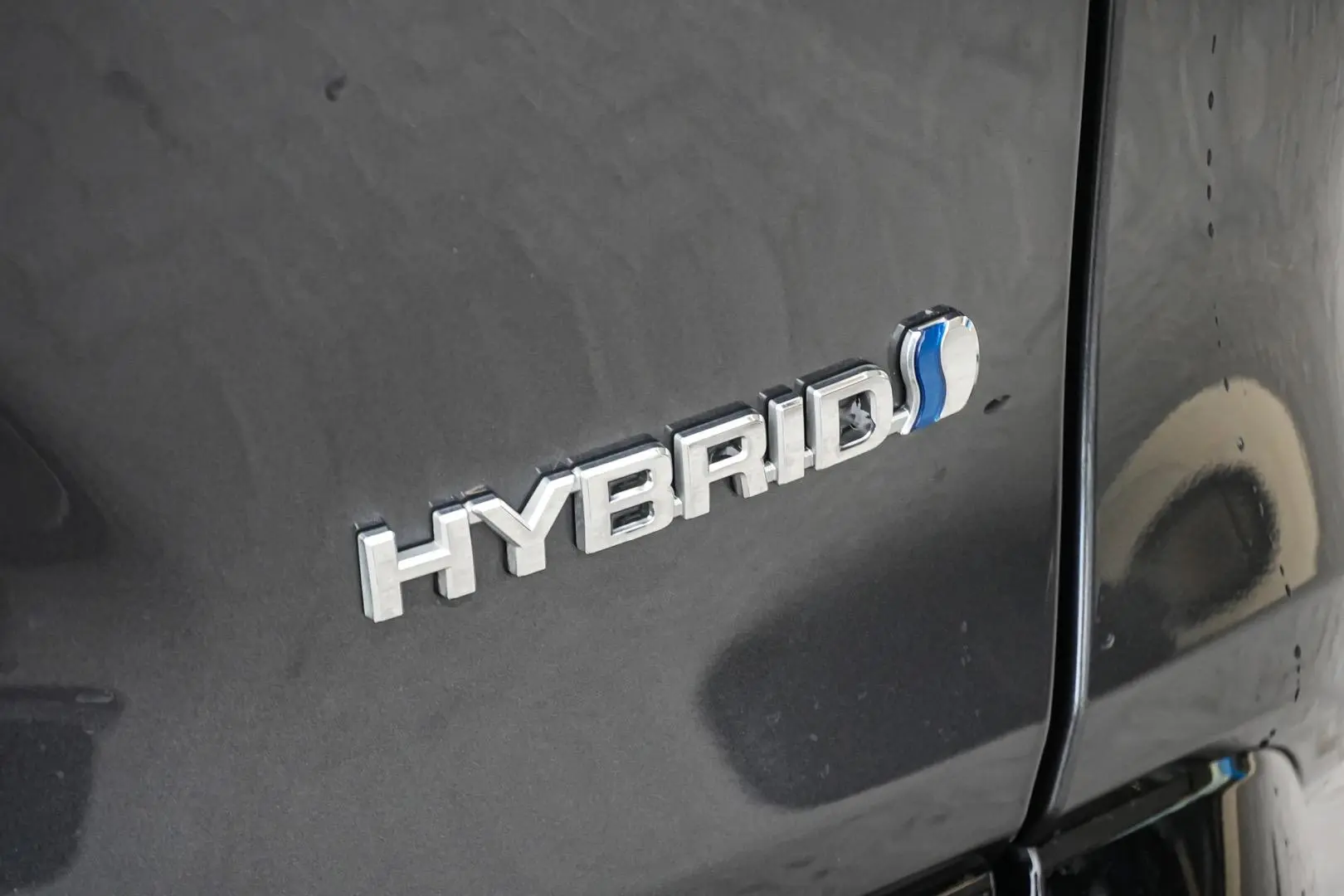 2024 Toyota RAV4 Gallery Image 16