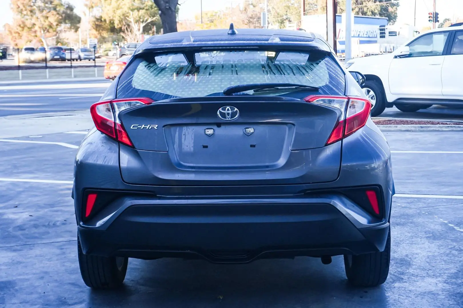2023 Toyota C-HR Gallery Image 5