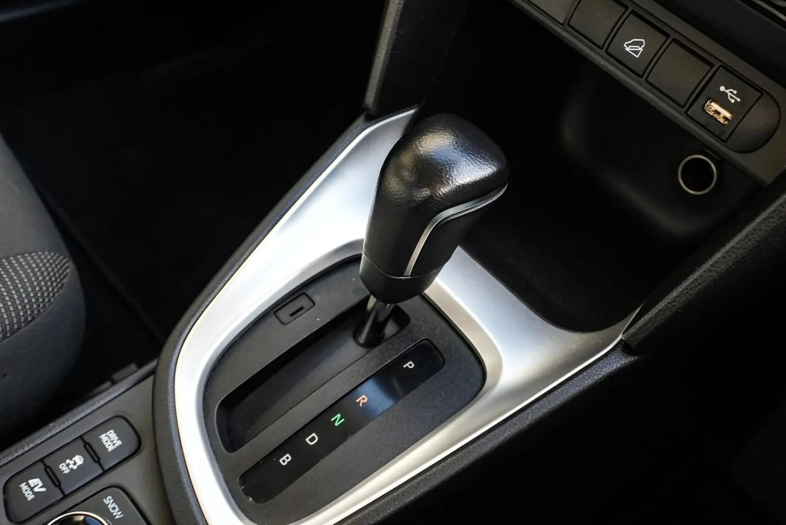 2022 Toyota Yaris Cross Gallery Image 17