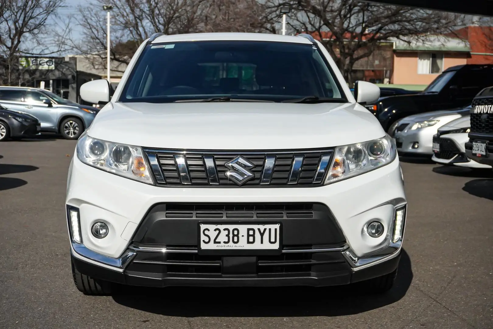 2019 Suzuki Vitara Gallery Image 4