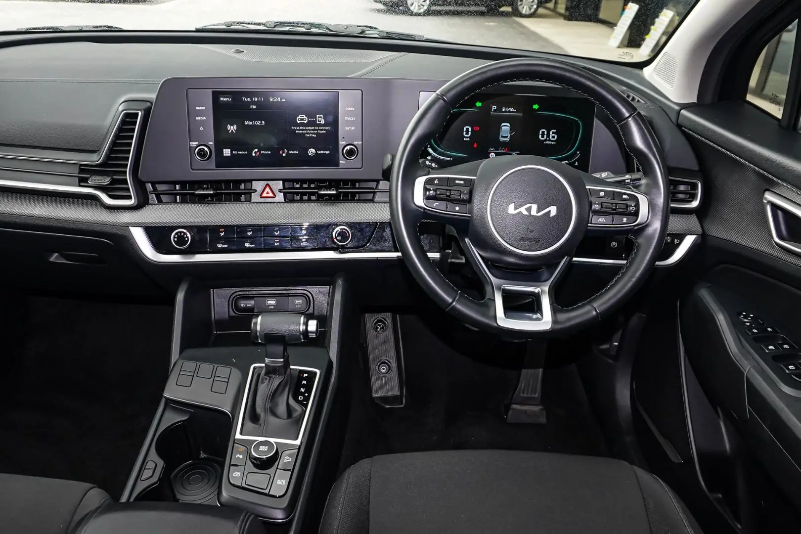 2024 Kia Sportage Gallery Image 9