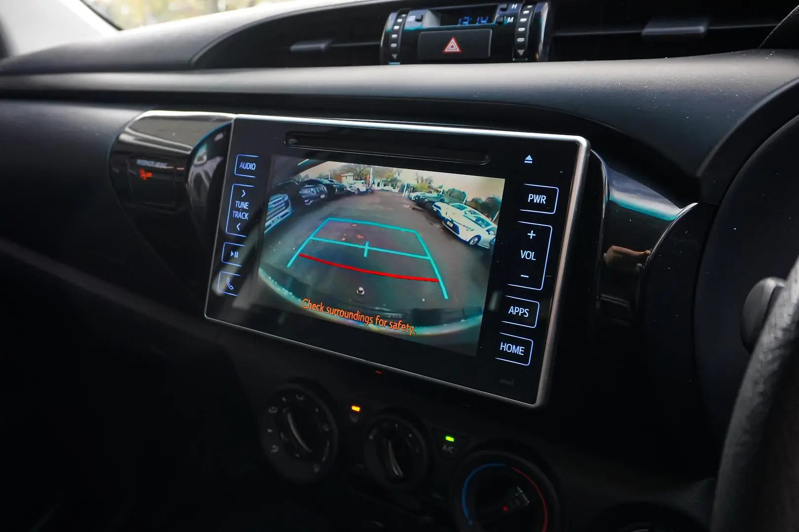 2019 Toyota Hilux Gallery Image 20