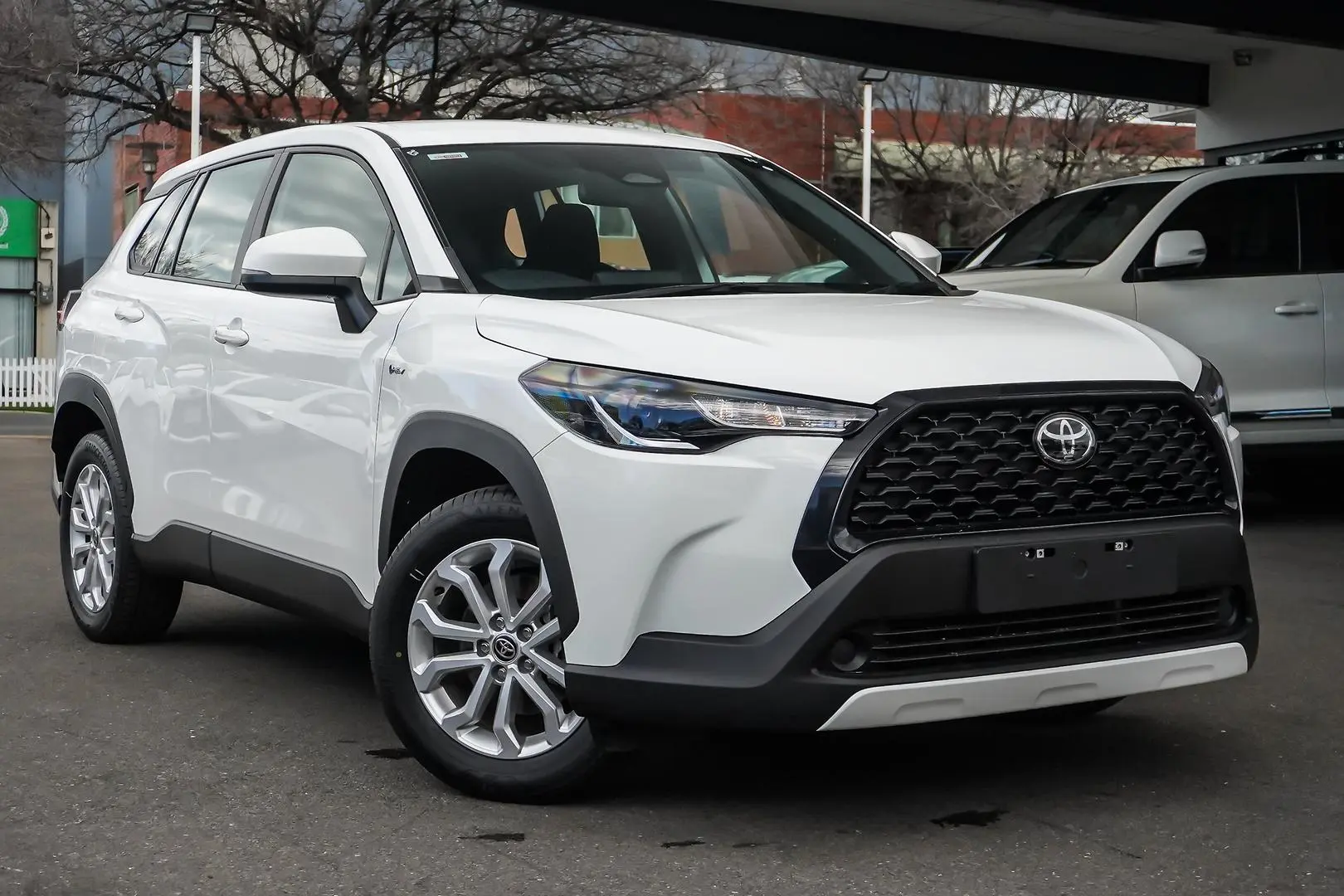 2025 Toyota Corolla Cross Gallery Image 2