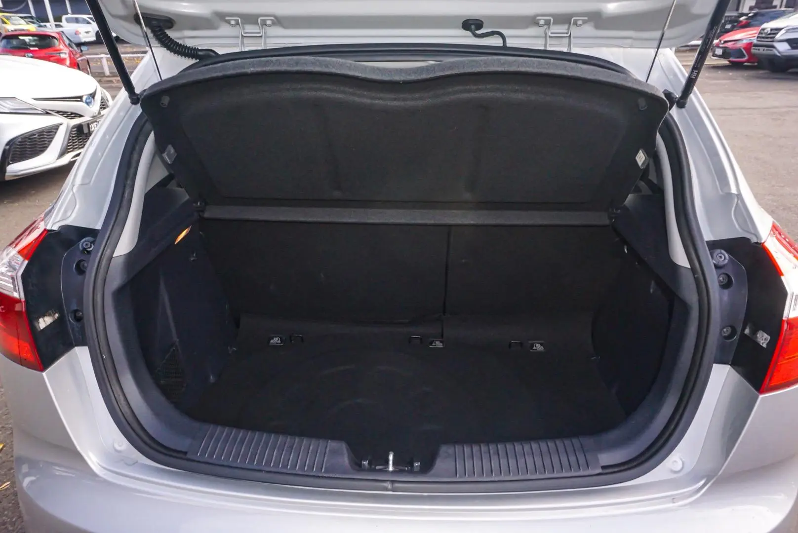2013 Kia Rio Gallery Image 11