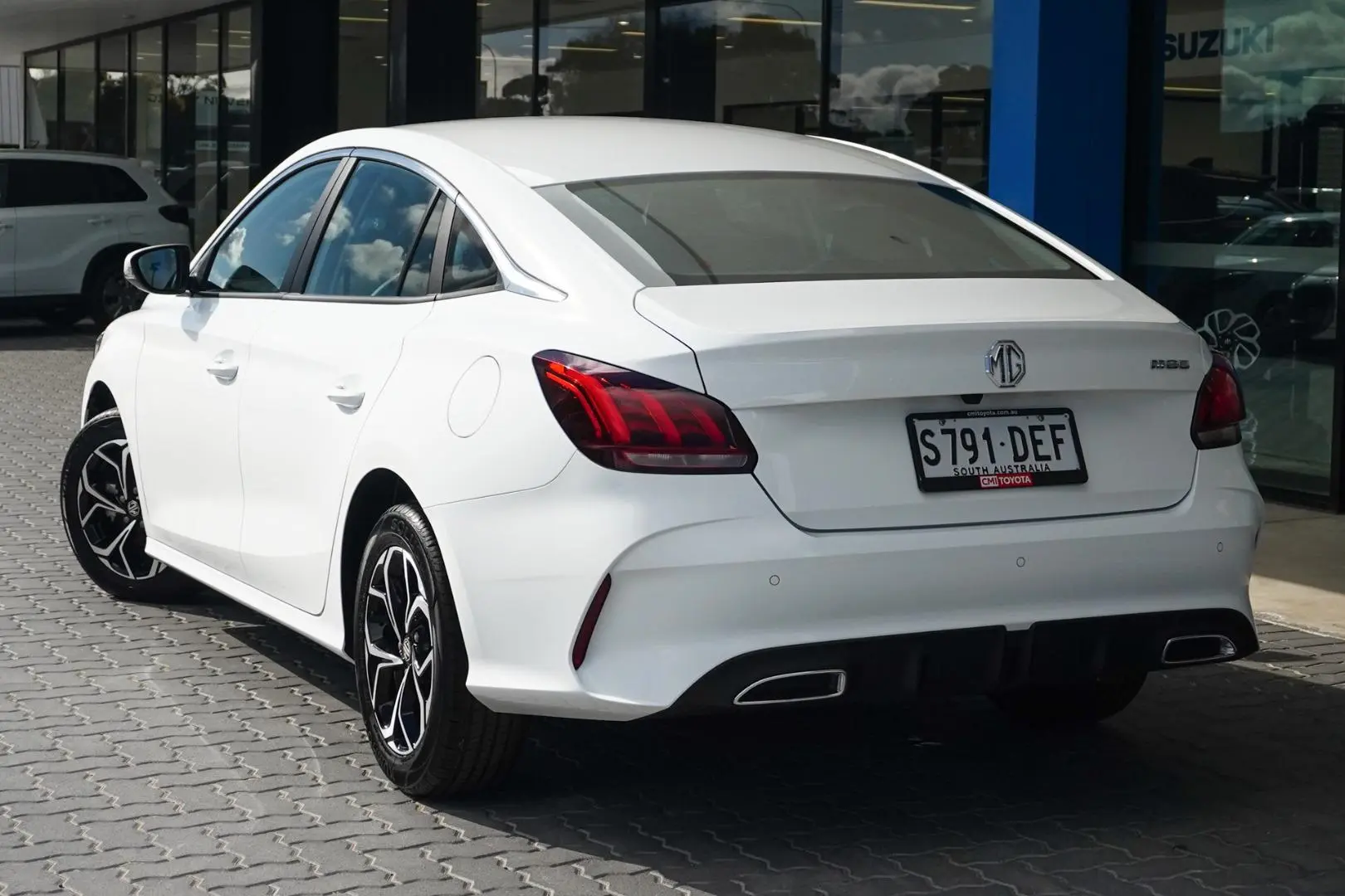 2024 MG MG5 Gallery Image 3