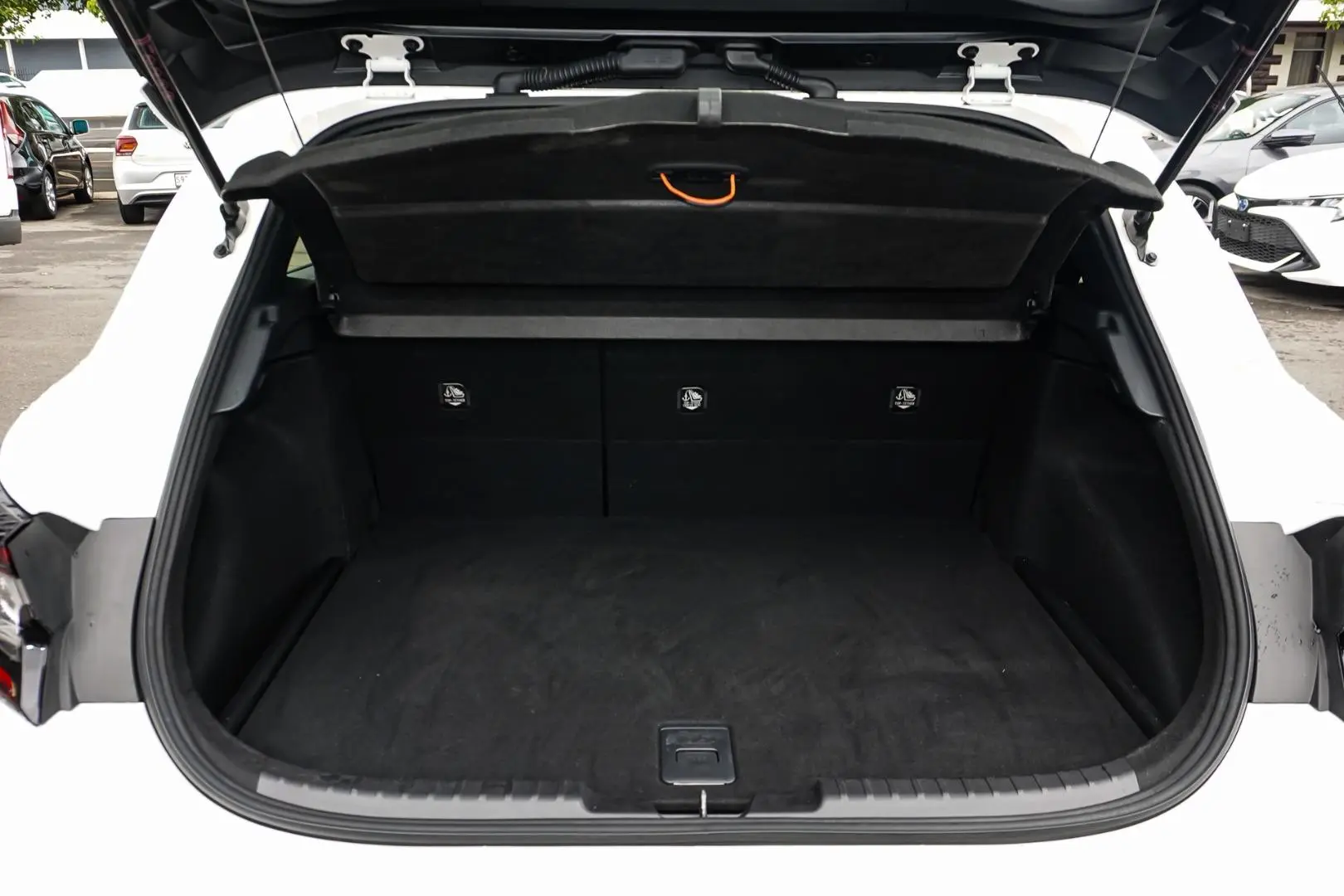 2022 Toyota Corolla Gallery Image 9