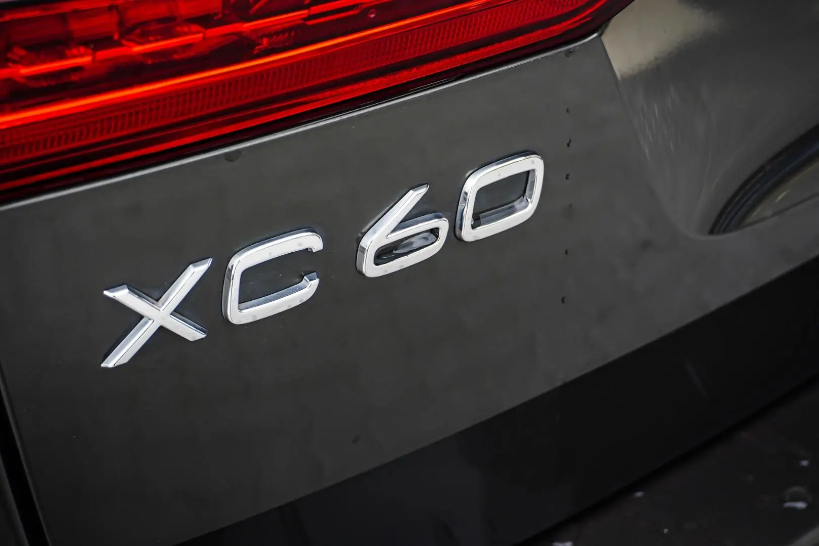 2020 Volvo XC60 Gallery Image 17
