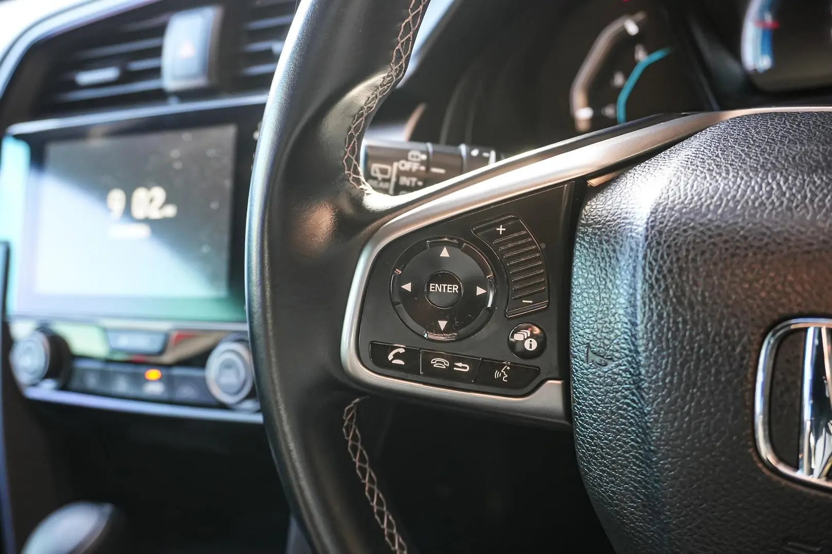 2018 Honda Civic Gallery Image 19