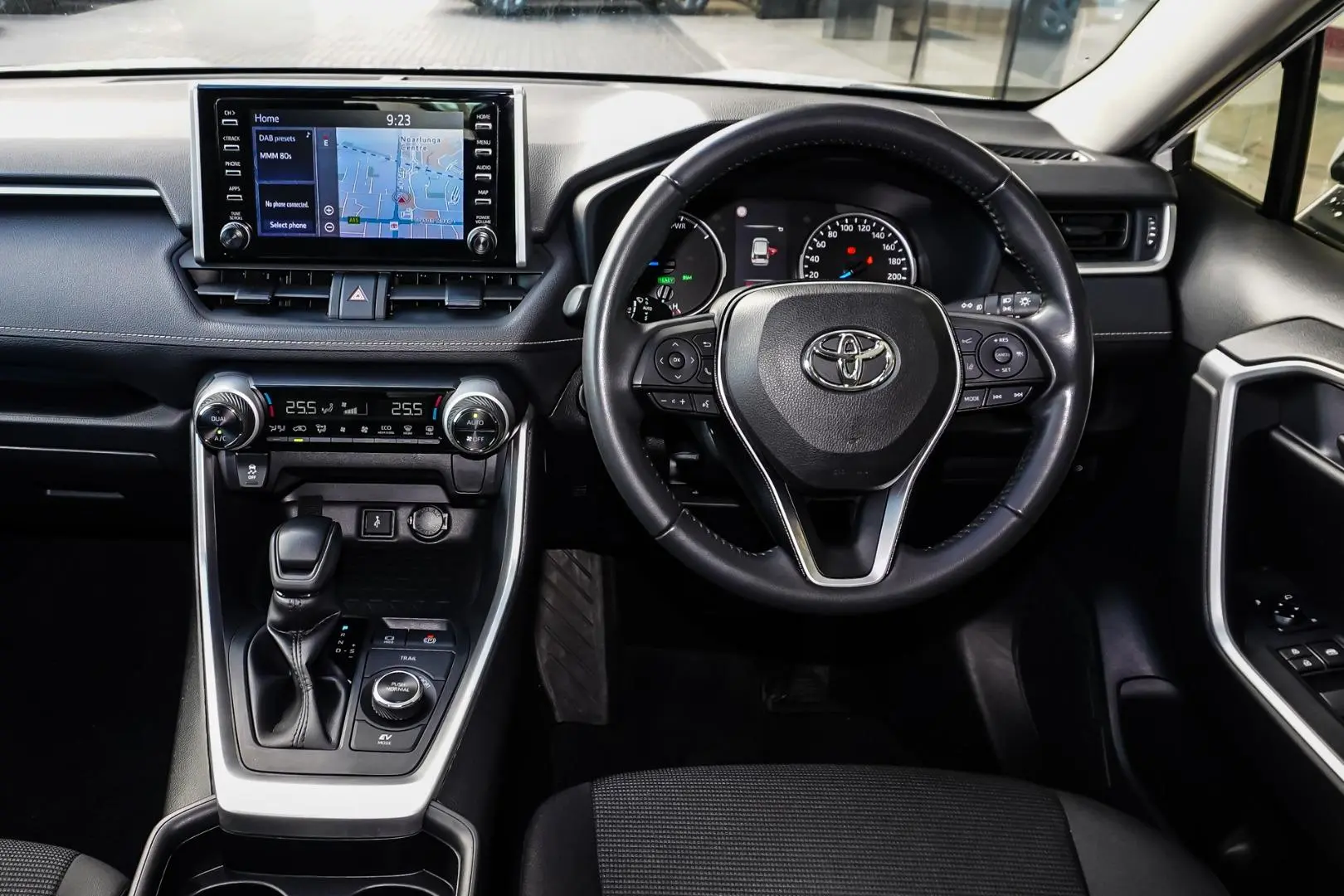 2021 Toyota RAV4 Gallery Image 9