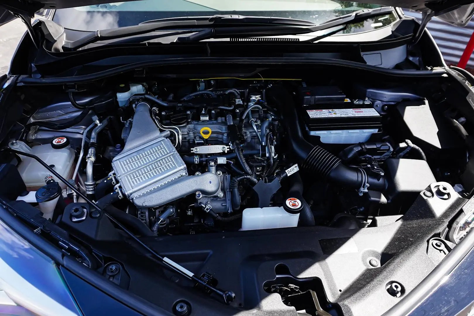 2023 Toyota C-HR Gallery Image 28