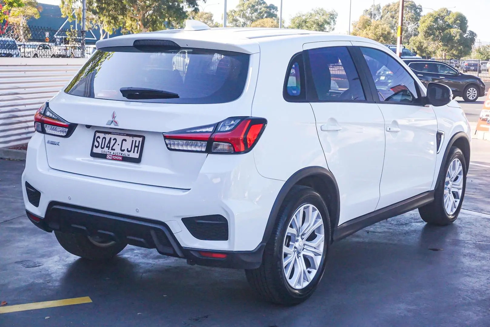 2020 Mitsubishi ASX Gallery Image 2